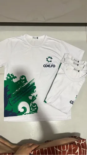 Uniforme coeso