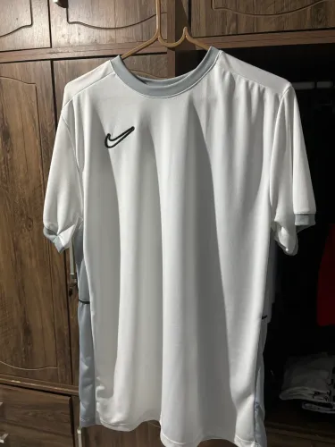 Nike dry fit