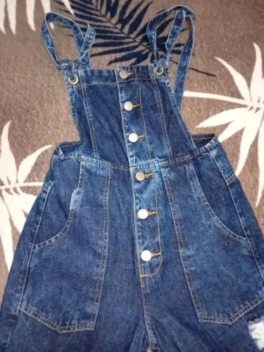 Jardineira jeans 