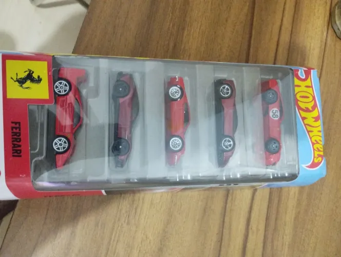 Pack 5 Ferrari *lacrado*