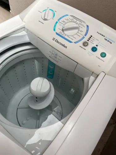 Máquina de lavar roupa 
