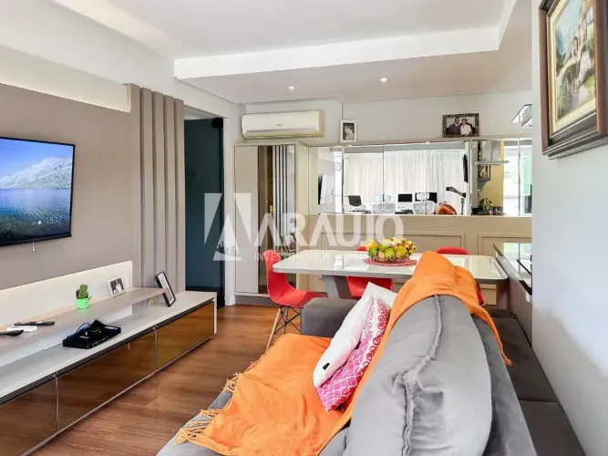 Apartamento semi mobiliado com 1 suíte e 1 dormitório no bairro Ressacada em Itajaí