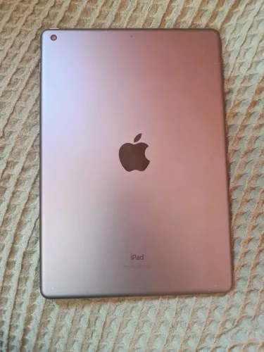 iPad 9 Generacion 64gb - usado- funciona perfeitamente 