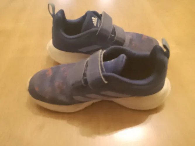 Tenis Adidas Tensaur Nemo Disney 31