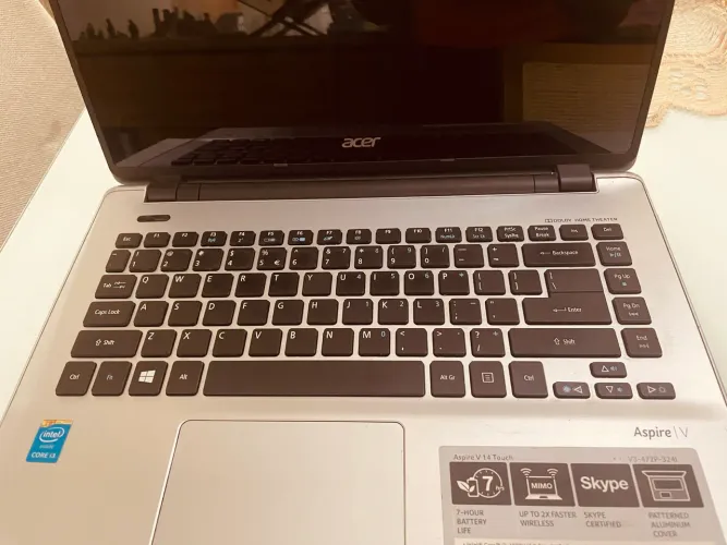 Notebook acer 8g de RAM com 500gb HD