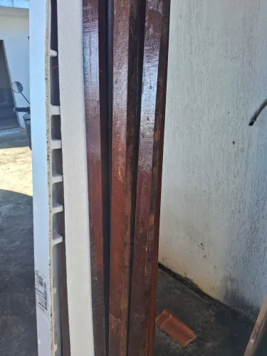 Caibros envernizados
