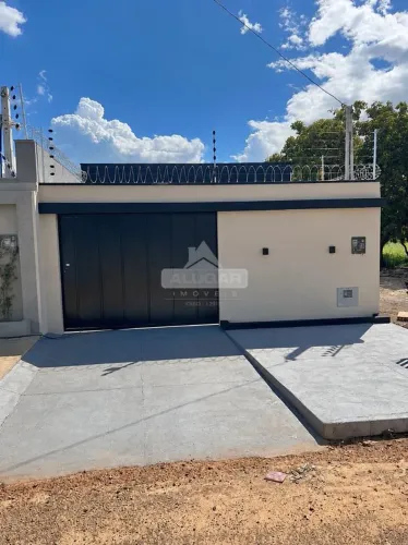 Casa - Acabamento Alto Padrão - Lago Sul