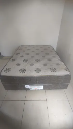 Vendo cama box com colchão acoplado- Ortobom