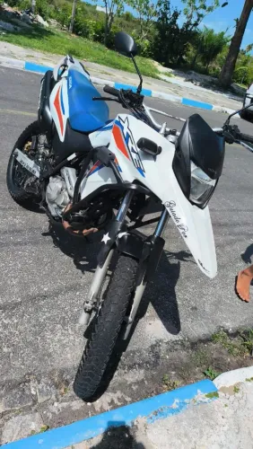 MOTO HONDA XRE 300 2017