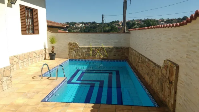 Casa para Locação em Atibaia, Jardim do Lago, 2 dormitórios, 1 suíte, 2 banheiros, 2 vagas