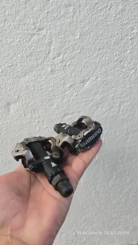Pedal clip dhimano com sapatilha absolute