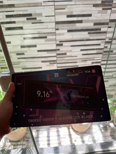 Termalright trofeo vision lcd 9,16