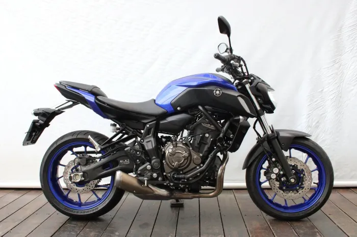 YAMAHA MT-07 ABS