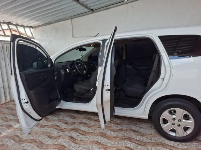 Chevrolet Spin LS 1.8 8V Econo.flex 5P Mec. 2022