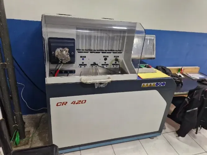 Texte de bomba e bico eletrônico 