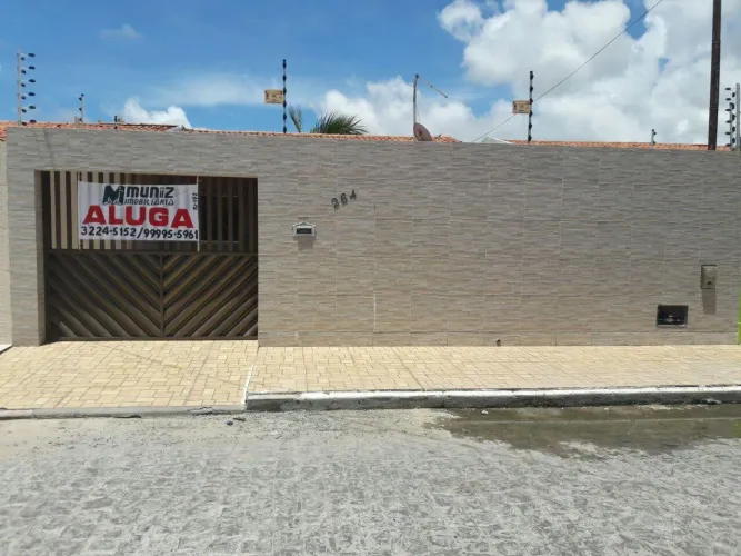 CASA PARA ALUGAR NA RUA III - BAIRRO ARUANA!