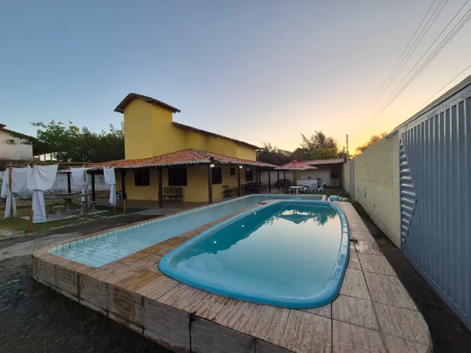 Casa para agosto e Réveillon nos chame no WhatsApp