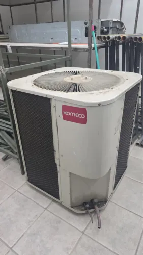 Ar Condicionado Komeco Piso Teto 60.000 BTUs 220V Trifásico Frio