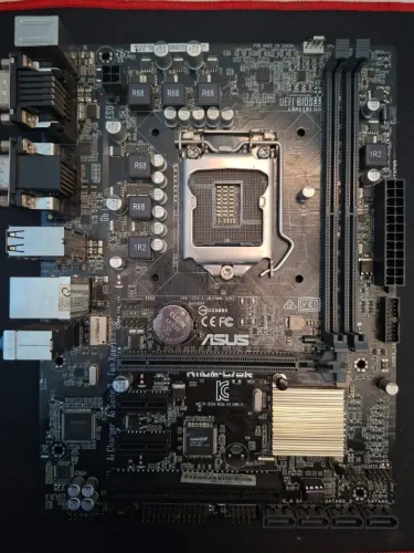 Placa-mãe ASUS H110M-C/BR LGA 1151 ? Não Testada ? Para Reparo