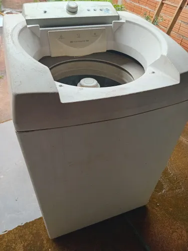 MÁQUINA DE LAVAR ROUPAS 11KG - SÓ $400