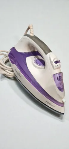 Ferros de passar roupa, a vapor, valor unitário.