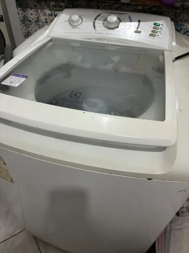 Máquina de lavar Eletrolux 12kg