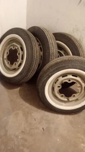 Rodas Fusca com Pneus Pirelli Pirelli Tornado Alfa