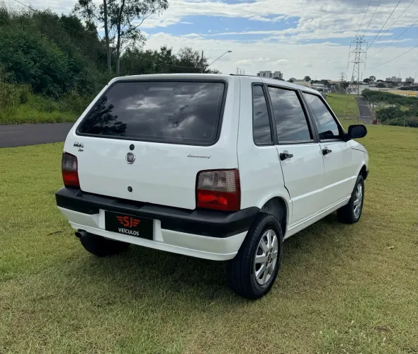 Fiat Uno Mille 1.0 Fire/ F.flex/ Economy 4P 2013