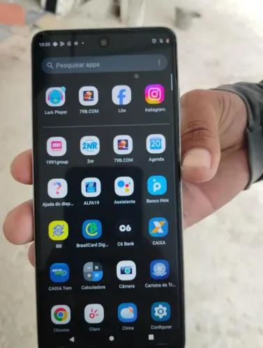Celular Motorola 200 / 256 gb