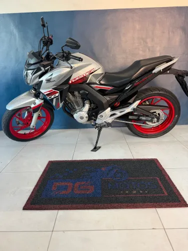 CB Twister 250 2021-Financiamento bancário e cartão em até 48x