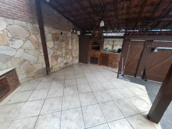 Casa para locação na Freguesia- 140m² - 3 quartos - 1 suíte