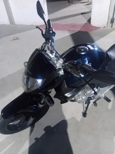 Moto CB300r 2012