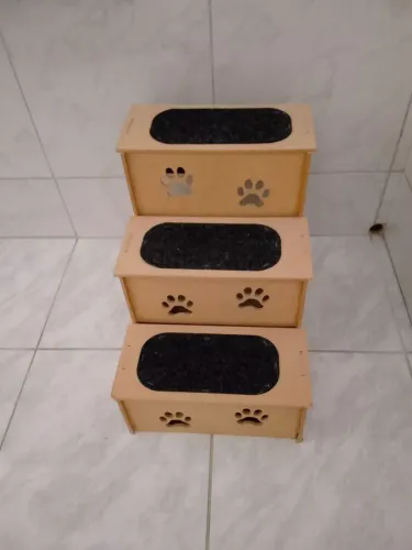 Estou doando essa escadinha pet 