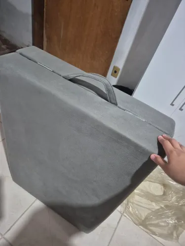 vendo cama portátil nova , comprei mas não gostei.não cheguei usar.
