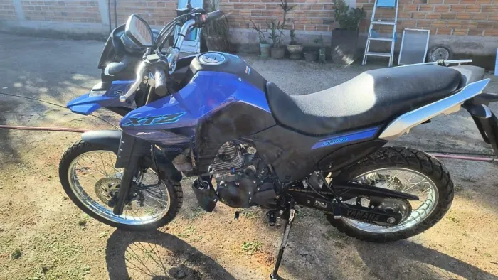 Yamara Lander 250cc Nova.