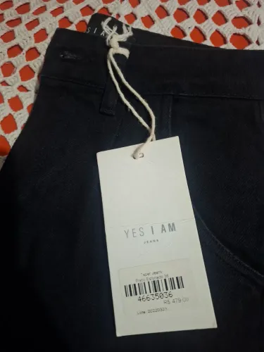Calça YES I AM