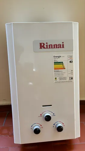 Aquecedor a gás Rinnai 11 litros - usado e em ótimo estado!
