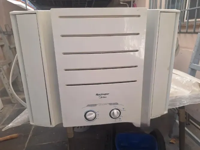 VENDO AR CONDICIONADO 10.000 BTU MARCA SPRINGER
