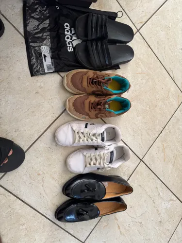 Bazar tênis, sapato e chinelo