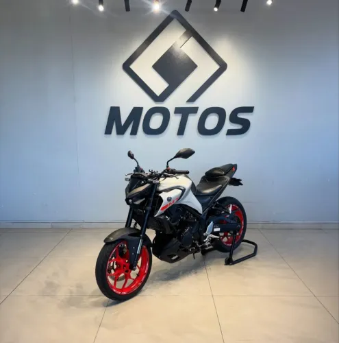 Vende-se MT03 2021