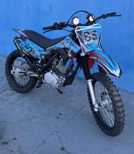 Honda XR 200r toda revisada só pegar e rodar