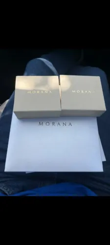Vendo 3 mil peças de jóia da marca morana