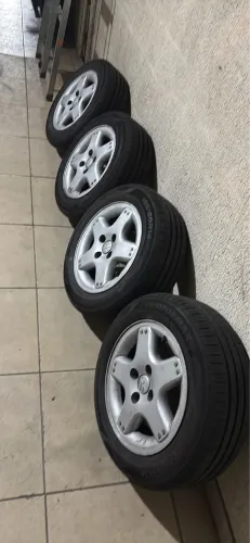 Rota 14 com pneus zero