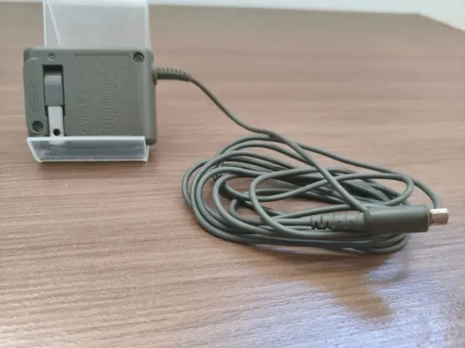 Carregador Original - Nintendo DS Lite