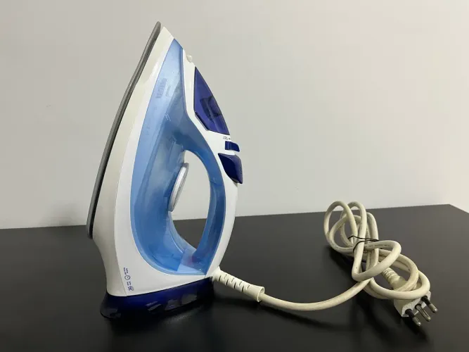 Ferro de passar Philips Walita