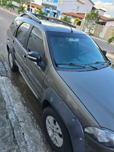 Fiat Palio Week.adv.lock.dualogic 1.8 Flex 2010