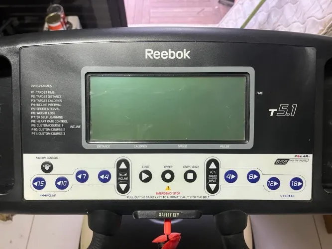 Esteira Reebok t5.1
