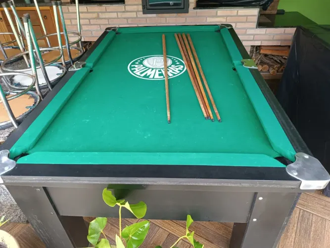 Mesa De Bilhar ?