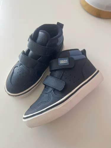 Botinha infantil da marca( KLIN)