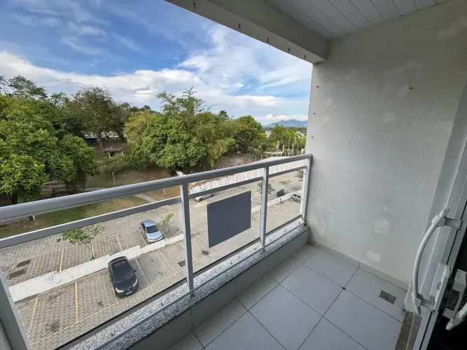 Apartamento para aluguel com 60 m² 2 quartos e vaga em Caxito - Maricá - RJ